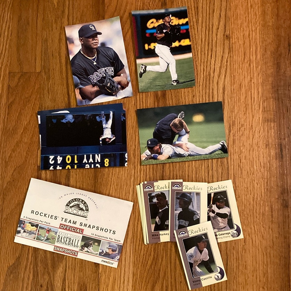 Collectible Rockies bundle 8 glossy photos 26 trading cards 1995 team